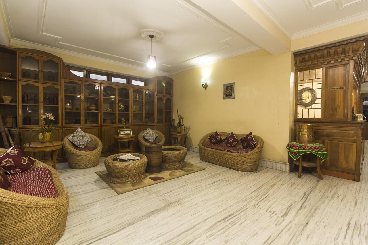 Oyo 6167 Hotel Singalila Mingyur 甘托克 外观 照片